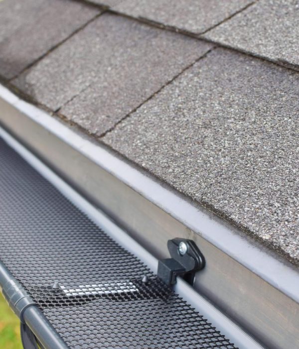 Efficient gutter cleaning near me in Glendale, CA, with full debris removal